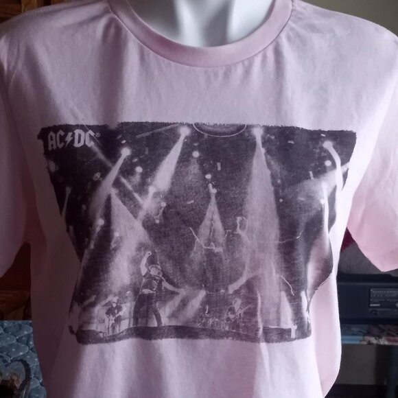 ACDC Graphic Tee - Picture 5 of 6